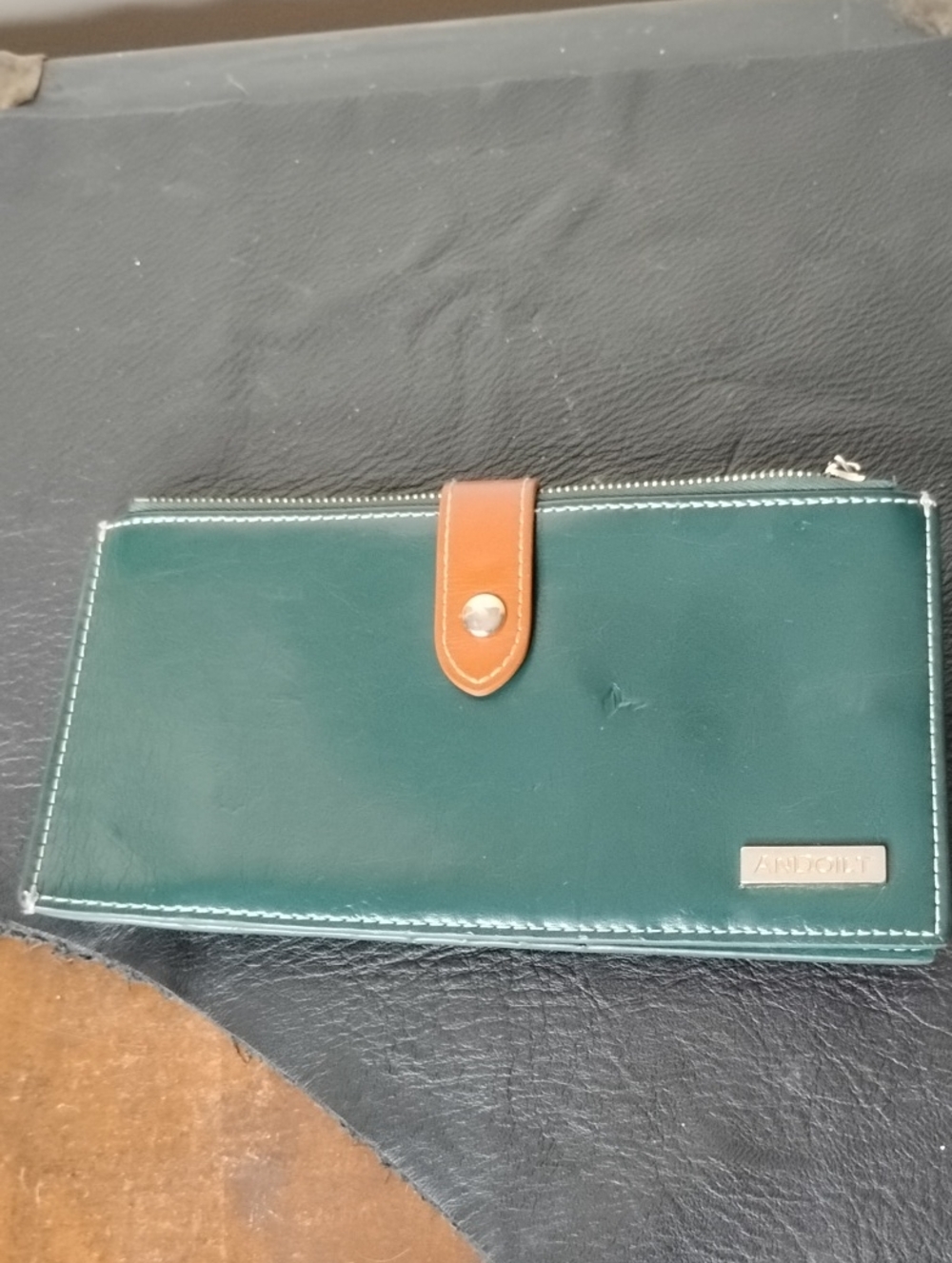 Andoilt Green Leather Wallet